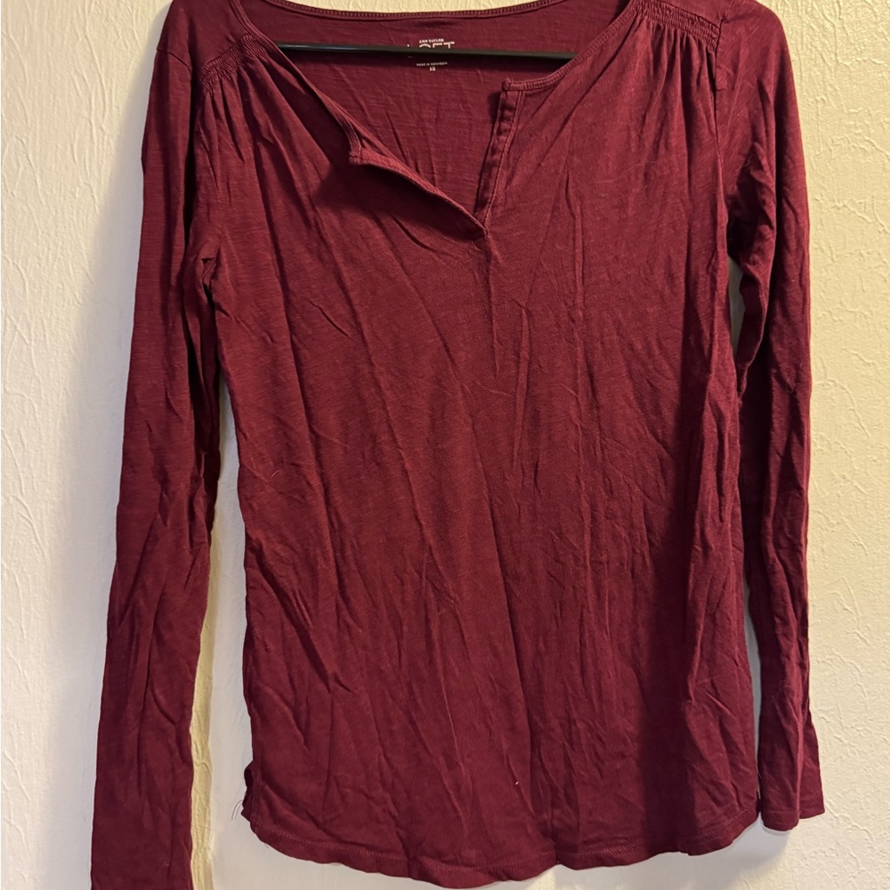 LOFT Long-Sleeve V-Neck Tee in Wine